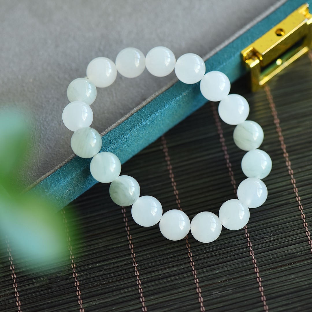An Exquisite White Jade Bracelets - 4