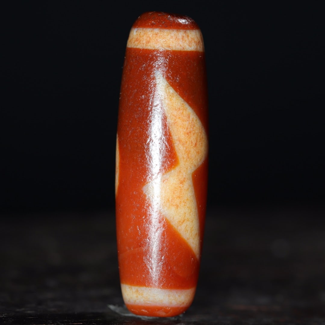 An Exquisite Five Eyes Dzi Bead Lightning Pattern Pendant - 3