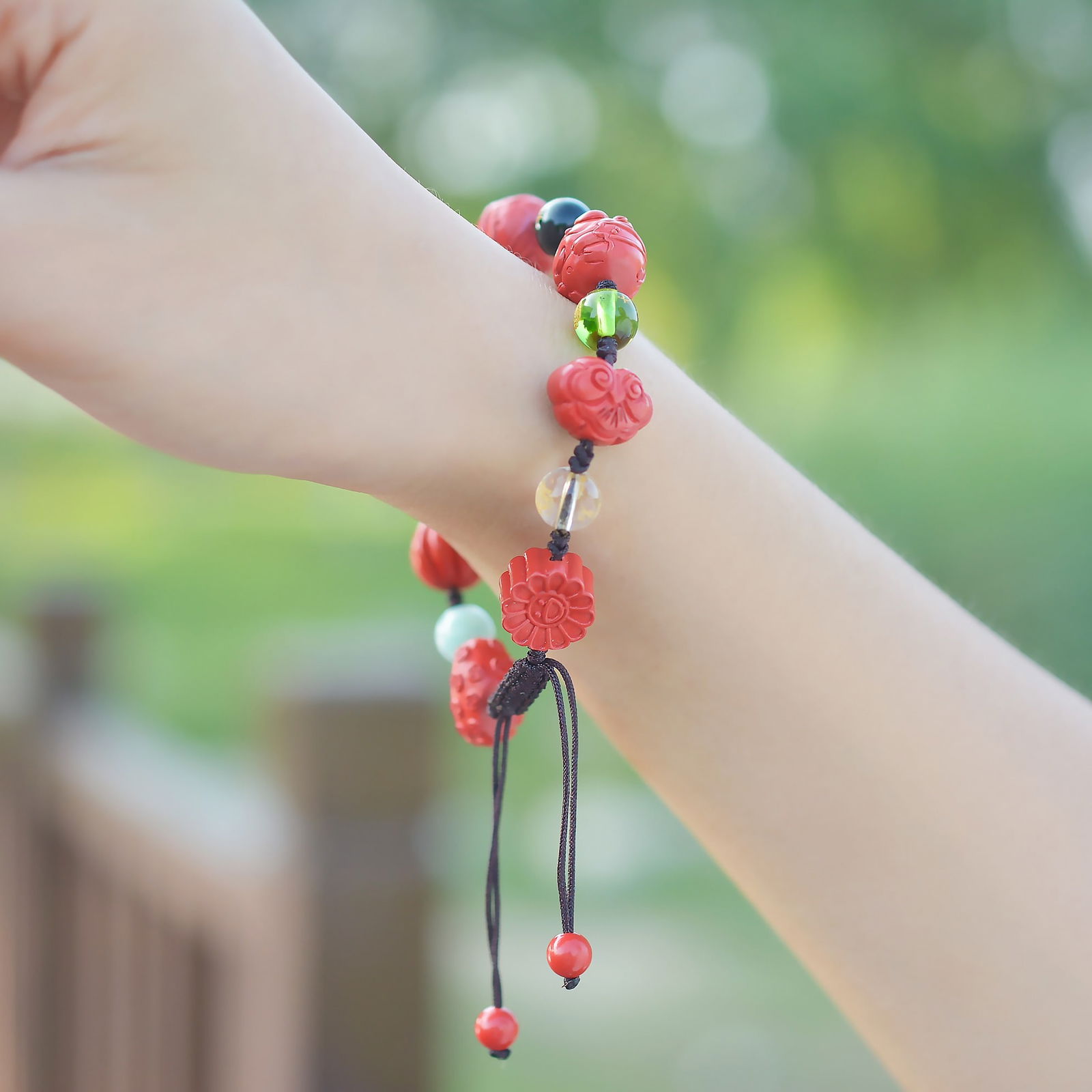 An Exquisite Cinnabar Bracelets - 7