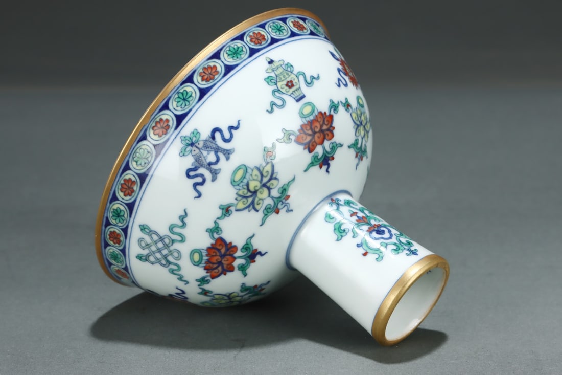 A Exquisite Doucai Eight Treasures Pattern Cup - 7