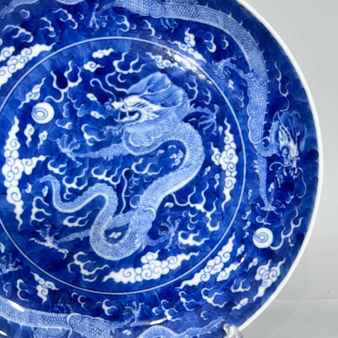 A Exquisite Blue and White Dragon Pattern Plate - 2