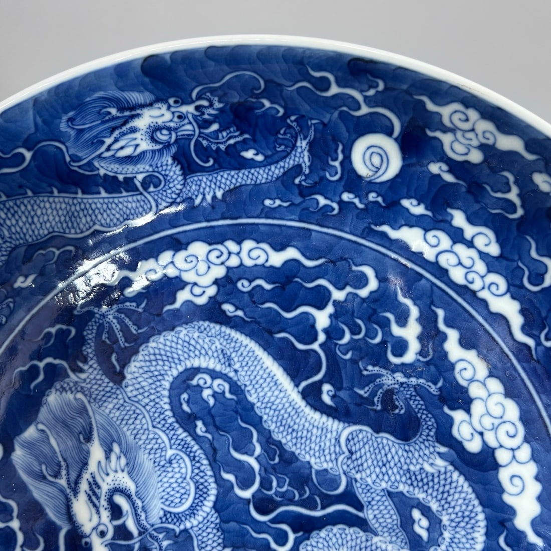 A Exquisite Blue and White Dragon Pattern Plate - 7