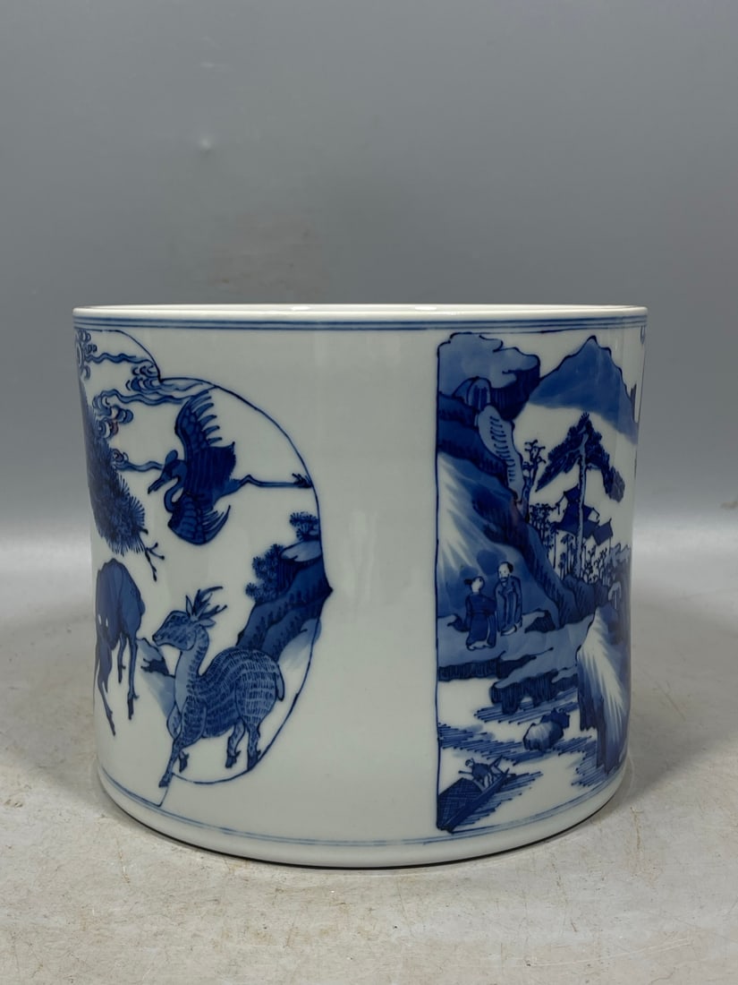 Blue and White Deer Pattern Brush Pot - 2