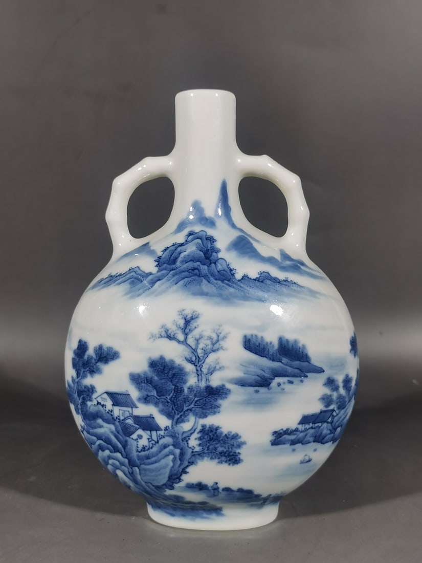 A Exquisite Blue and White Landscape and Figures Pattern Vase: A Exquisite Blue and White Landscape and Figures Pattern Vase,Qing Dynasty, China,Yongzheng Six-character Mark,Size: 8inx5.5in 