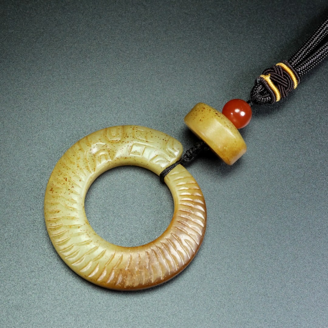 A Exquisite Hetian Jade Dragon Pattern Accessory - 4