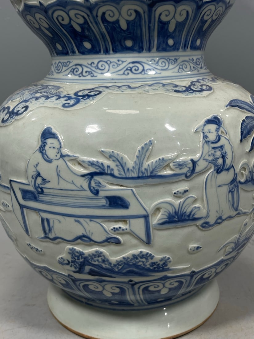 Blue and White Figures Pattern Vase - 5