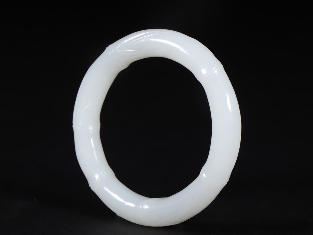 A Exquisite Hetian Jade Bracelet - 2