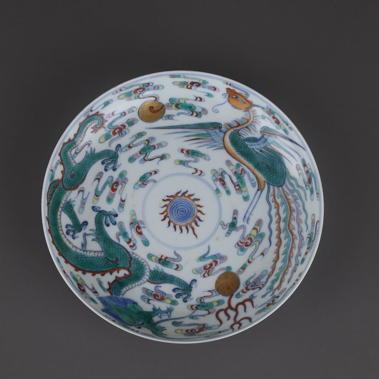 A Exquisite Doucai Dragon and Phoenix Pattern Plate - 8