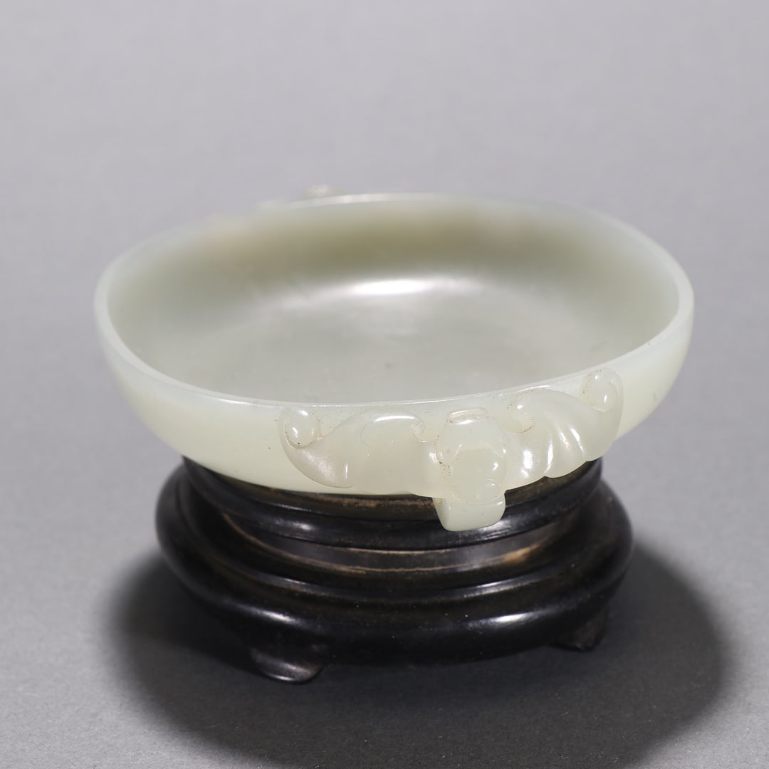 A Exquisite Hotan Jade Bat-ear Brush Washer - 2