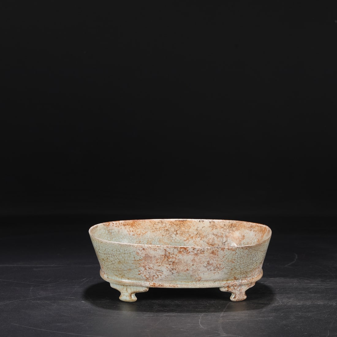 A Exquisite Ru yao Sky Blue Glazed Basin (1 of 8)