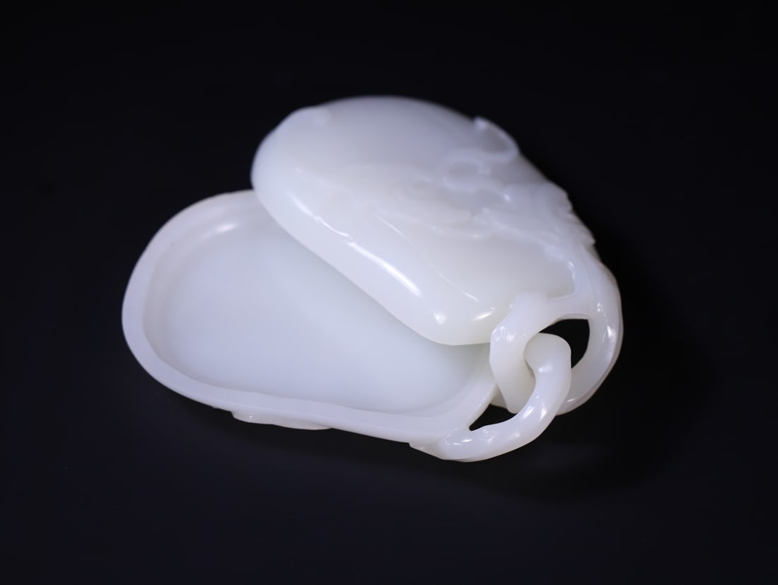 A Exquisite Hotan Jade Box - 6