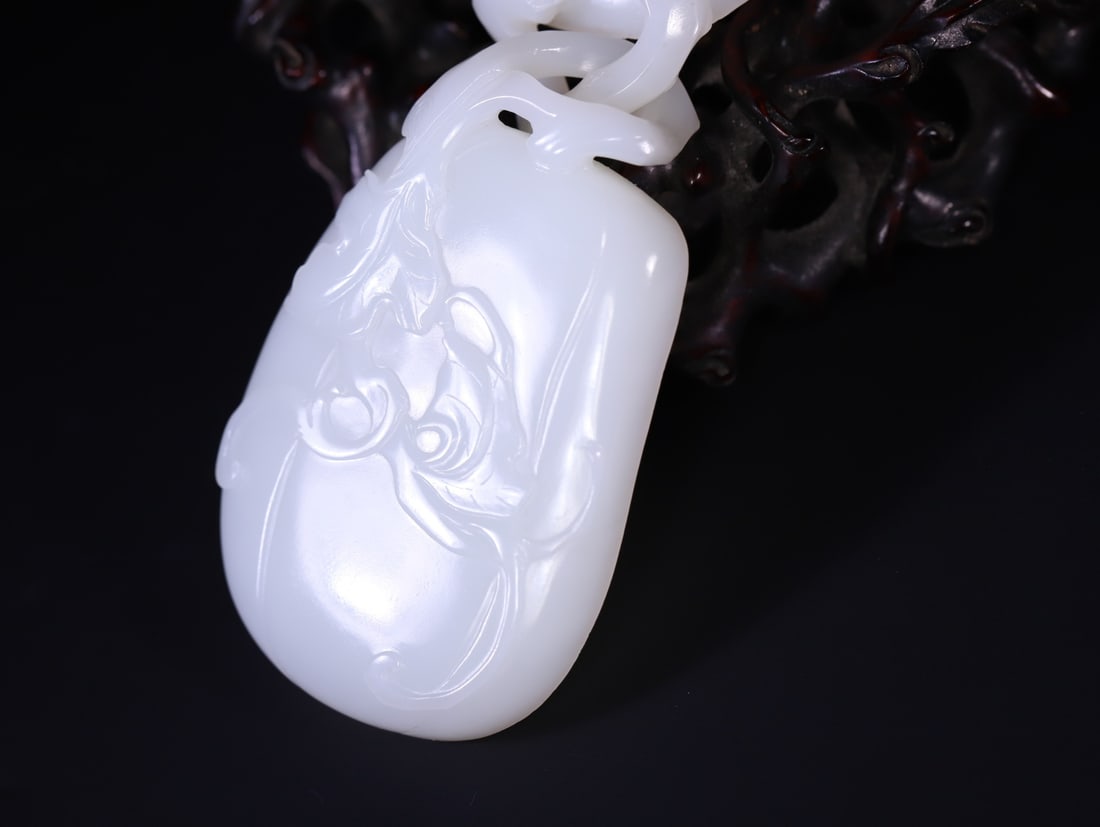 A Exquisite Hotan Jade Box - 9