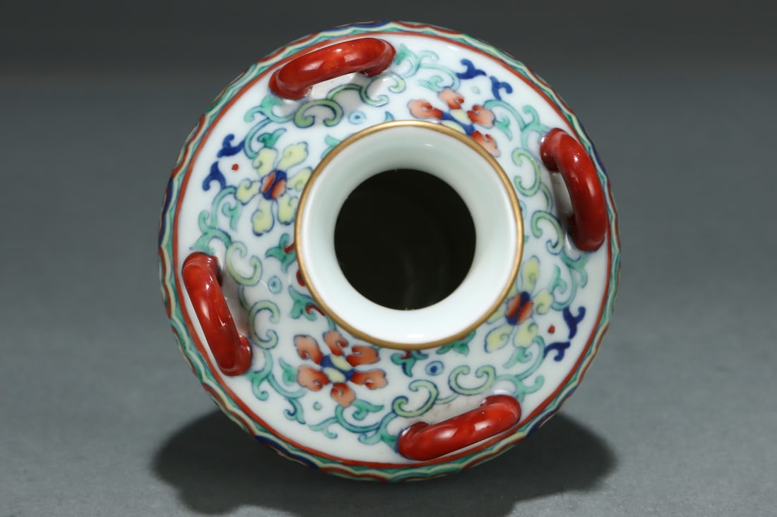 A Exquisite Doucai Lotus Pattern Pattern Water Pot - 7