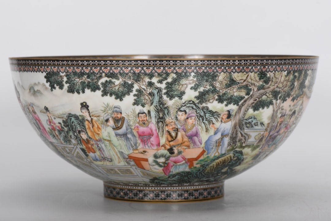 A Exquisite Famille-Rose Figure-Pattern Bowl: A Exquisite Famille-Rose Figure-Pattern Bowl,Qing Dynasty, China,Yongzheng Four-character Mark,Size:5.1inx11.2inx4.4in 