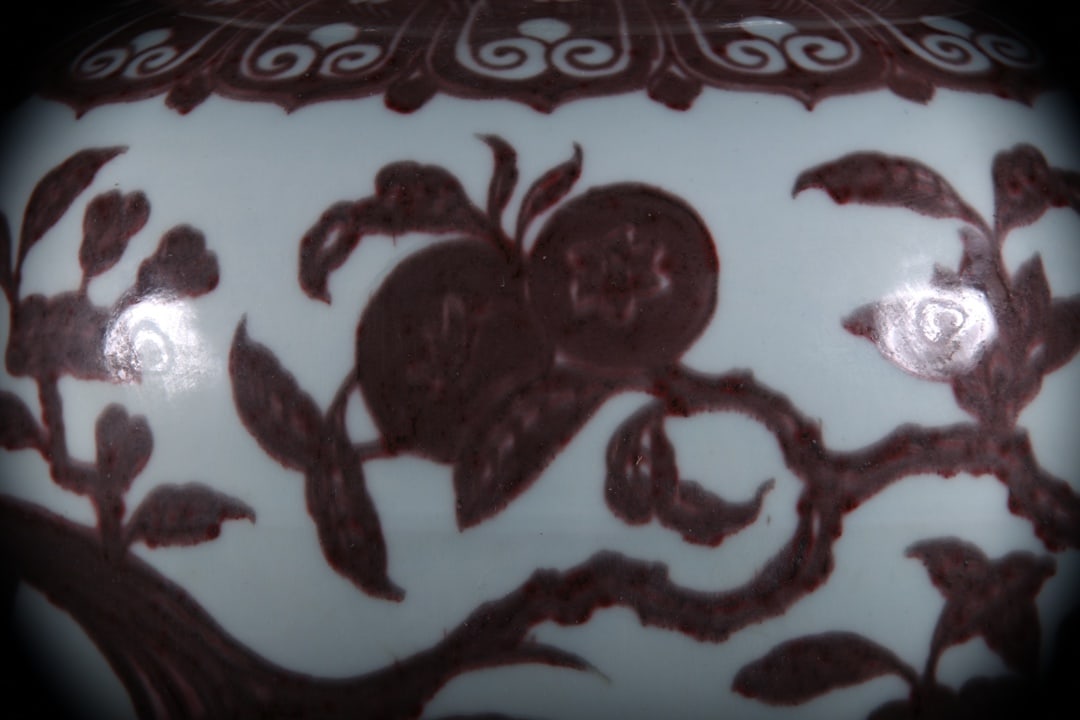 Underglaze-Red Phoenix Pomegranate Pattern Jar - 4