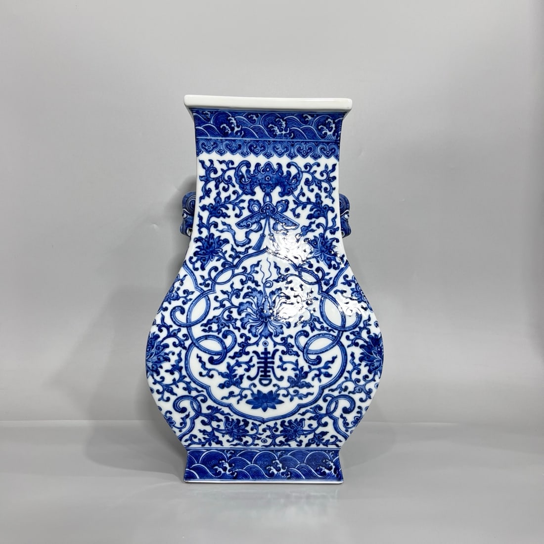 A Exquisite Blue and White Shou-Character Pattern Vase: A Exquisite Blue and White Shou-Character Pattern Vase,Qing Dynasty, China,Qianlong Six-character Mark,Size:8.3inx14.6in 