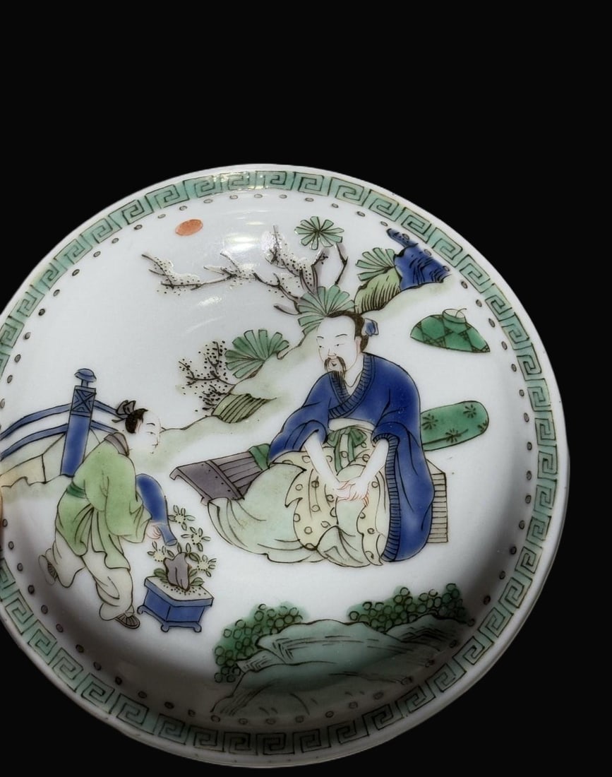 A Exquisite Wucai Character and Story Pattern Jar - 3