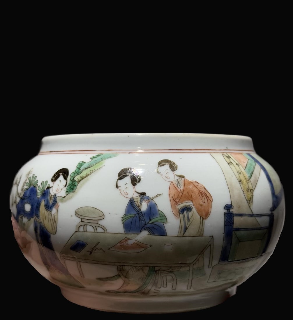 A Exquisite Wucai Character and Story Pattern Jar - 5