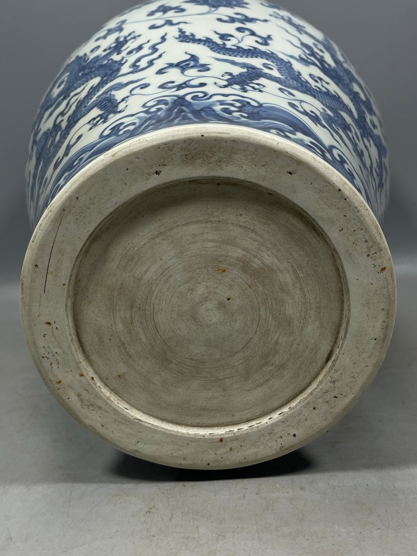 Blue and White Dragon Pattern Vase - 8