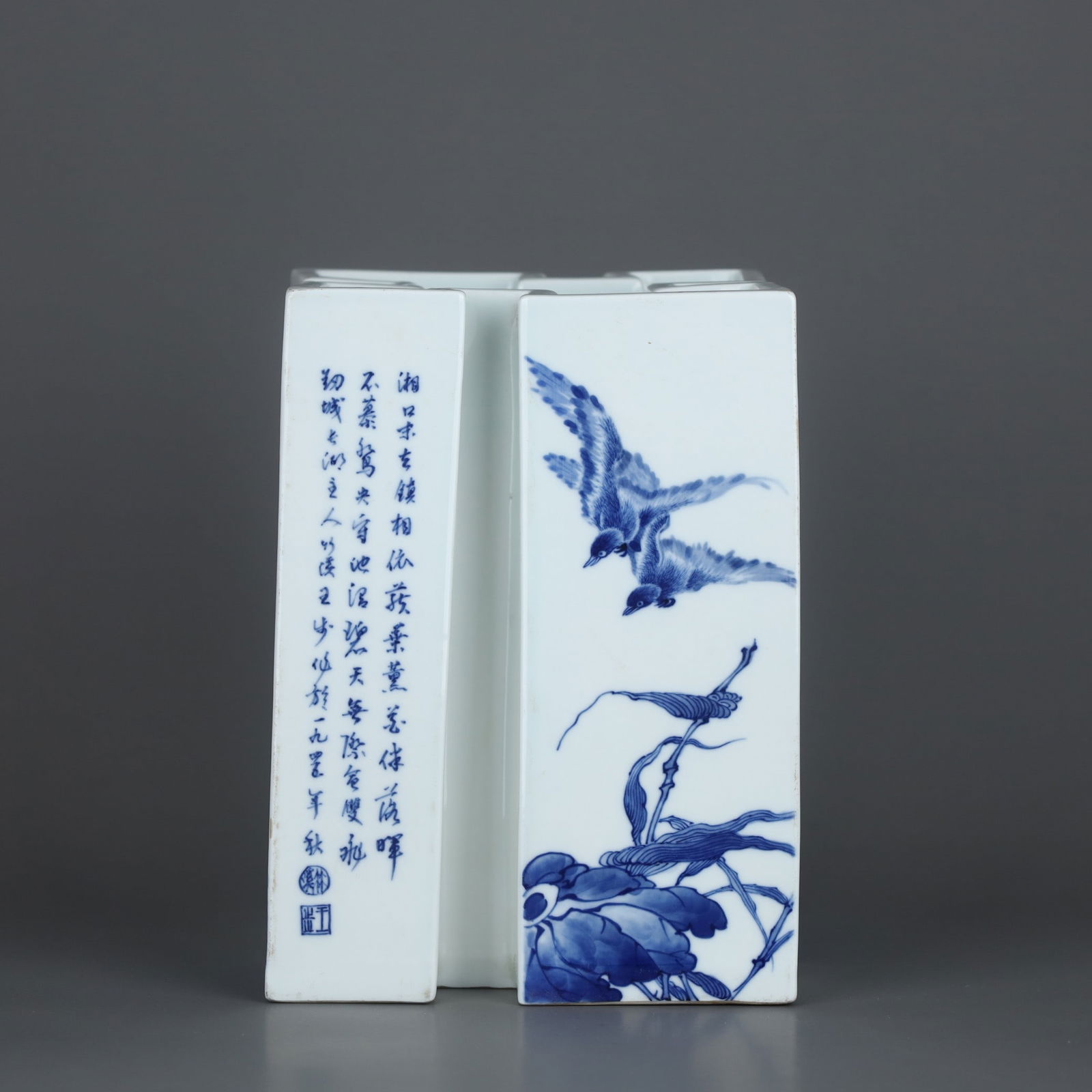 A Exquisite Blue and White Flower and Bird Pattern Brush Pot: A Exquisite Blue and White Flower and Bird Pattern Brush Pot,Republic of China,With Mark,Size:8inx5.7in 青花花鸟纹笔筒,民国,带款