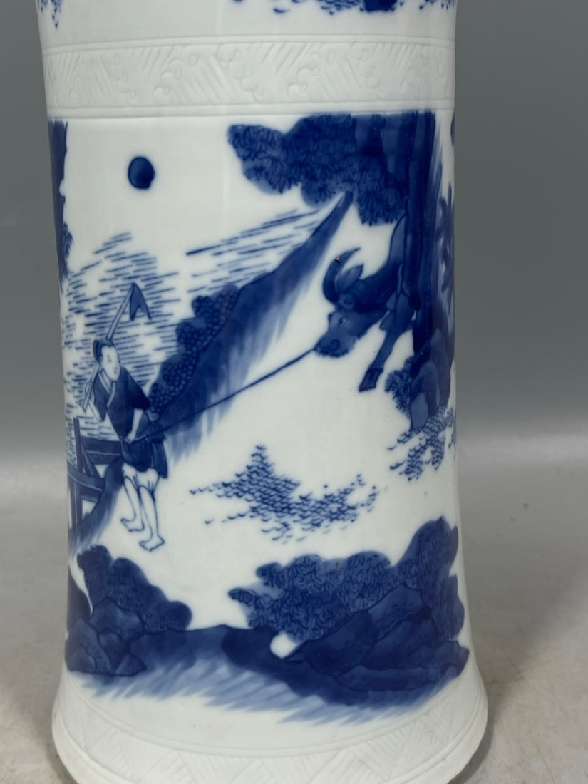 Blue and White Figures Pattern Vase - 7