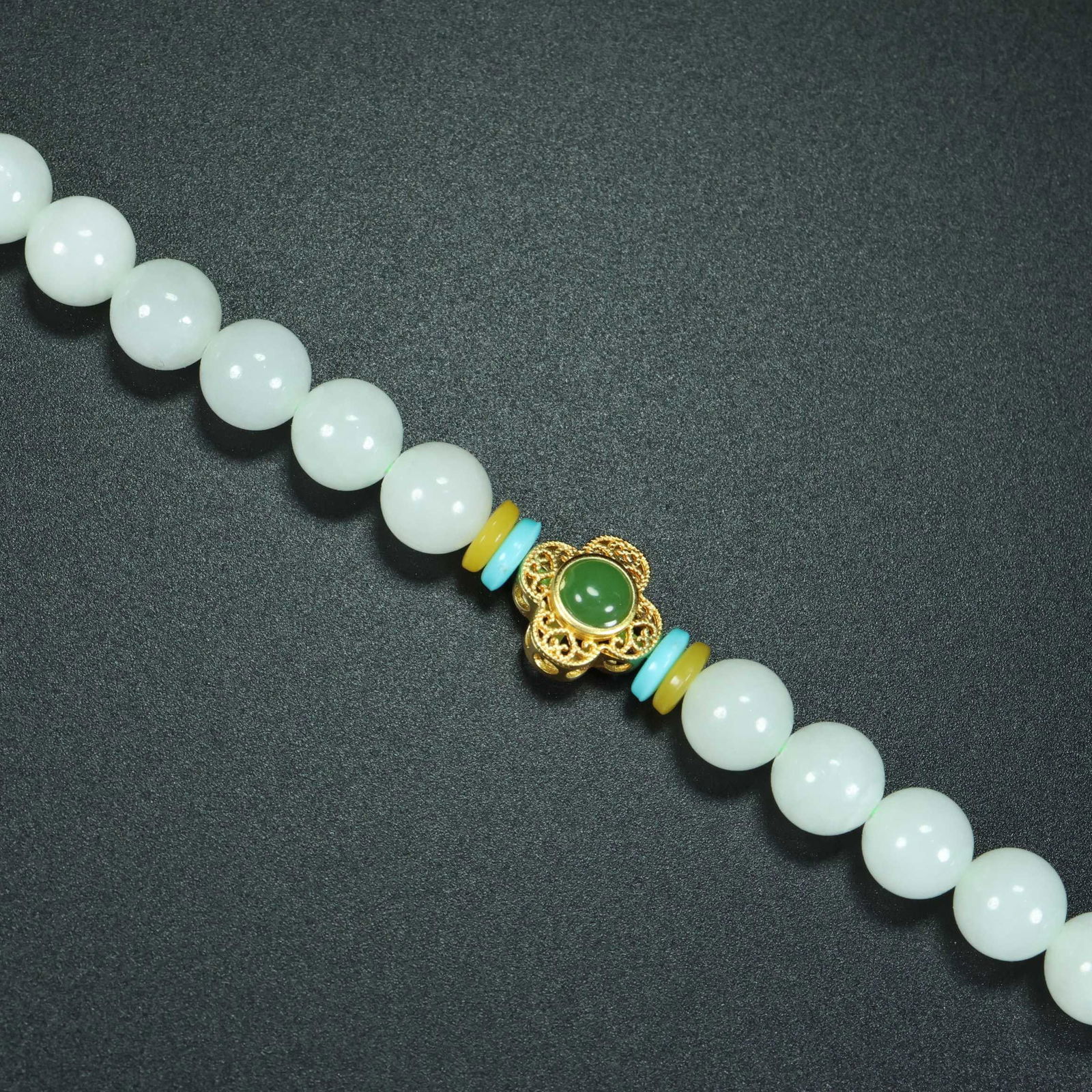 A Exquisite Hotan Jade Bracelets - 4
