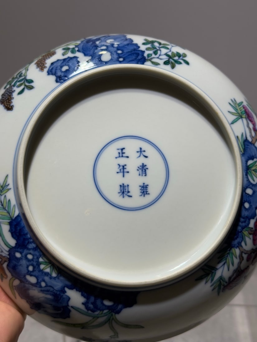 A Exquisite Doucai Flower Pattern Plate - 4