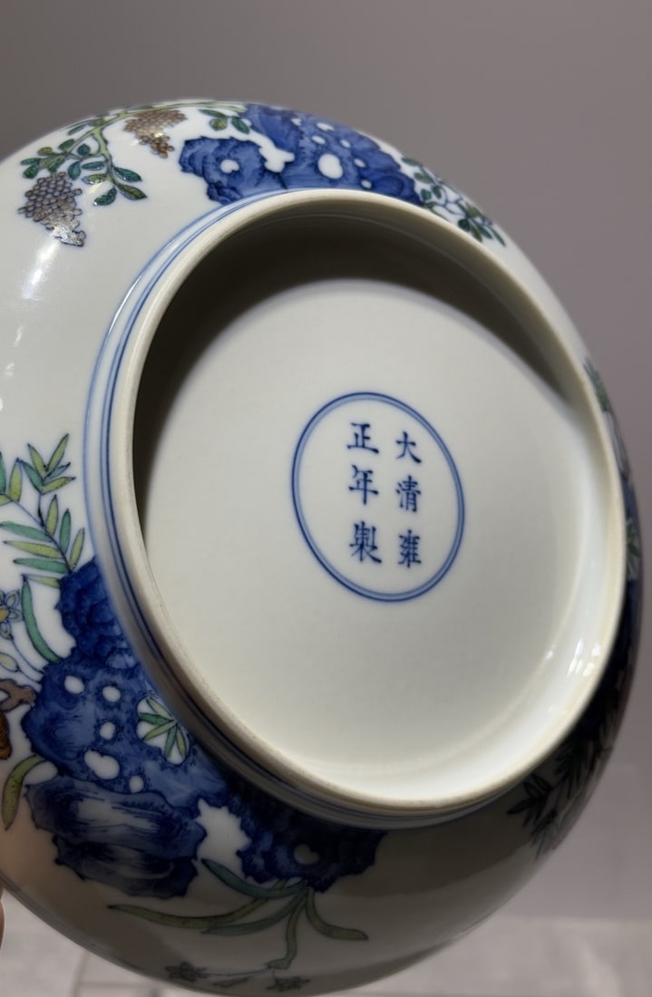 A Exquisite Doucai Flower Pattern Plate - 5