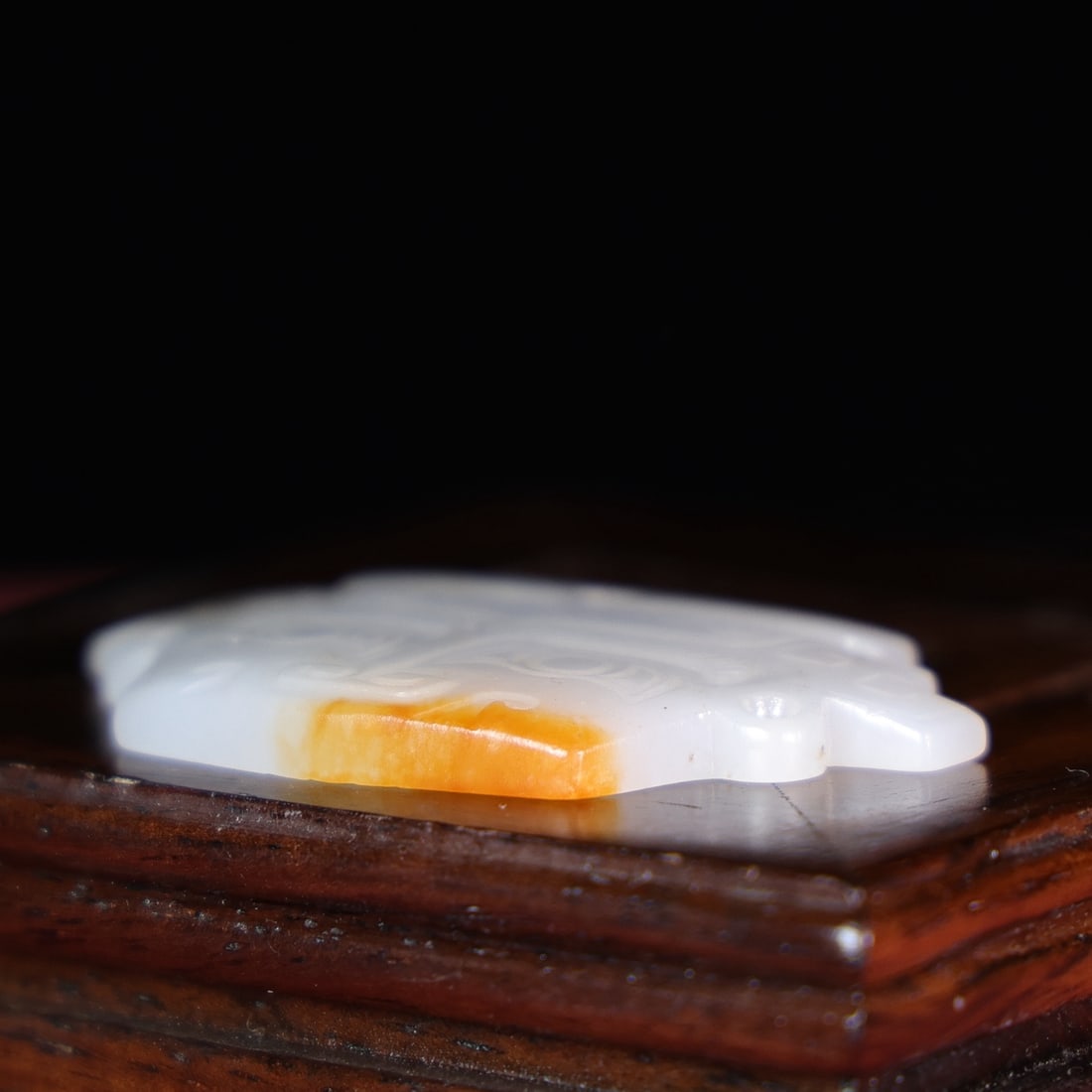 A Exquisite Hetian White Jade Human-Face Pattern Pendant - 9