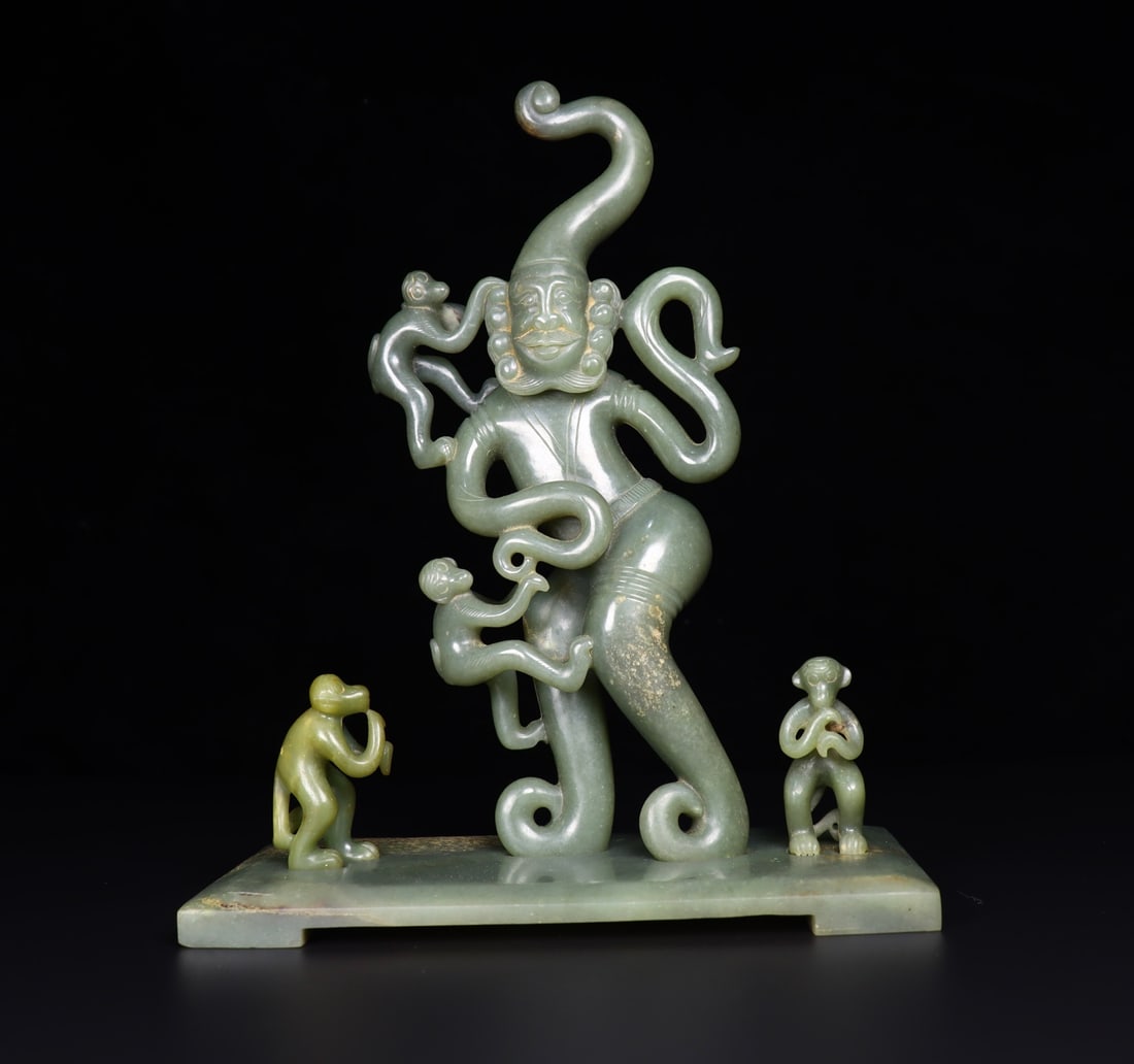 A Exquisite Hetian Jade Human Ornament: A Exquisite Hetian Jade Human Ornament,Han Dynasty, China,Size:4.7inx1.8inx9.6in,8.5inx4.1inx0.4in,Weight:1488g 