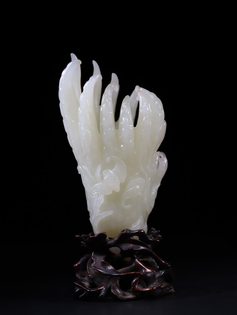 A Exquisite Hotan Jade Bergamot Ornament (1 of 9)