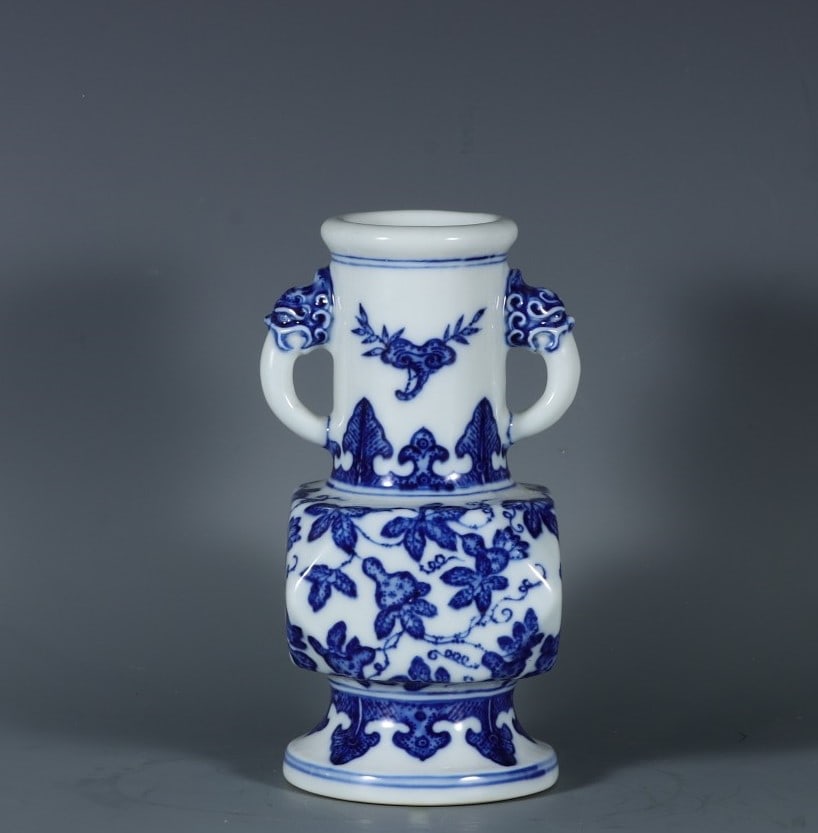 A Exquisite Blue and White Gourd-Shaped Elephant-Ears Vase: A Exquisite Blue and White Gourd-Shaped Elephant-Ears Vase,Qing Dynasty, China,Yongzheng Six-character Mark,Size: 7inx3.4inx2.4inx3.4in 