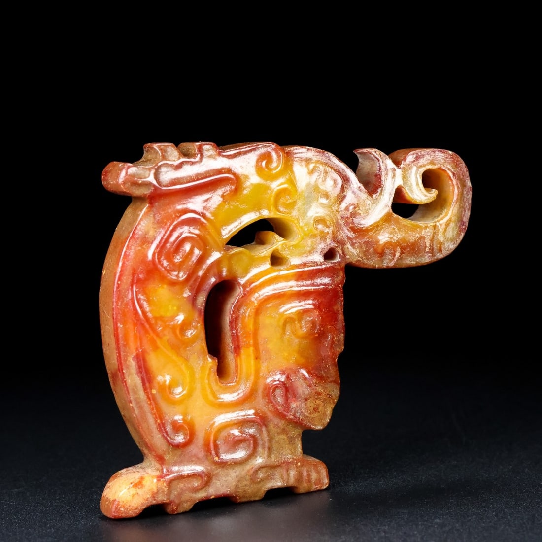 A Exquisite Hotan Jade Dragon-Shaped Jade Pendant: A Exquisite Hotan Jade Dragon-Shaped Jade Pendant,Han Dynasty, China 和田玉龙形玉佩,中国汉代