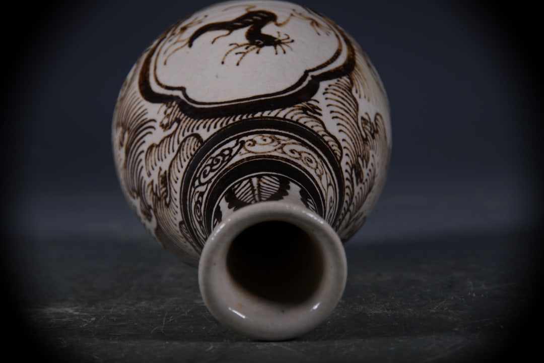 Ji zhou yao Deer Pattern Vase - 3