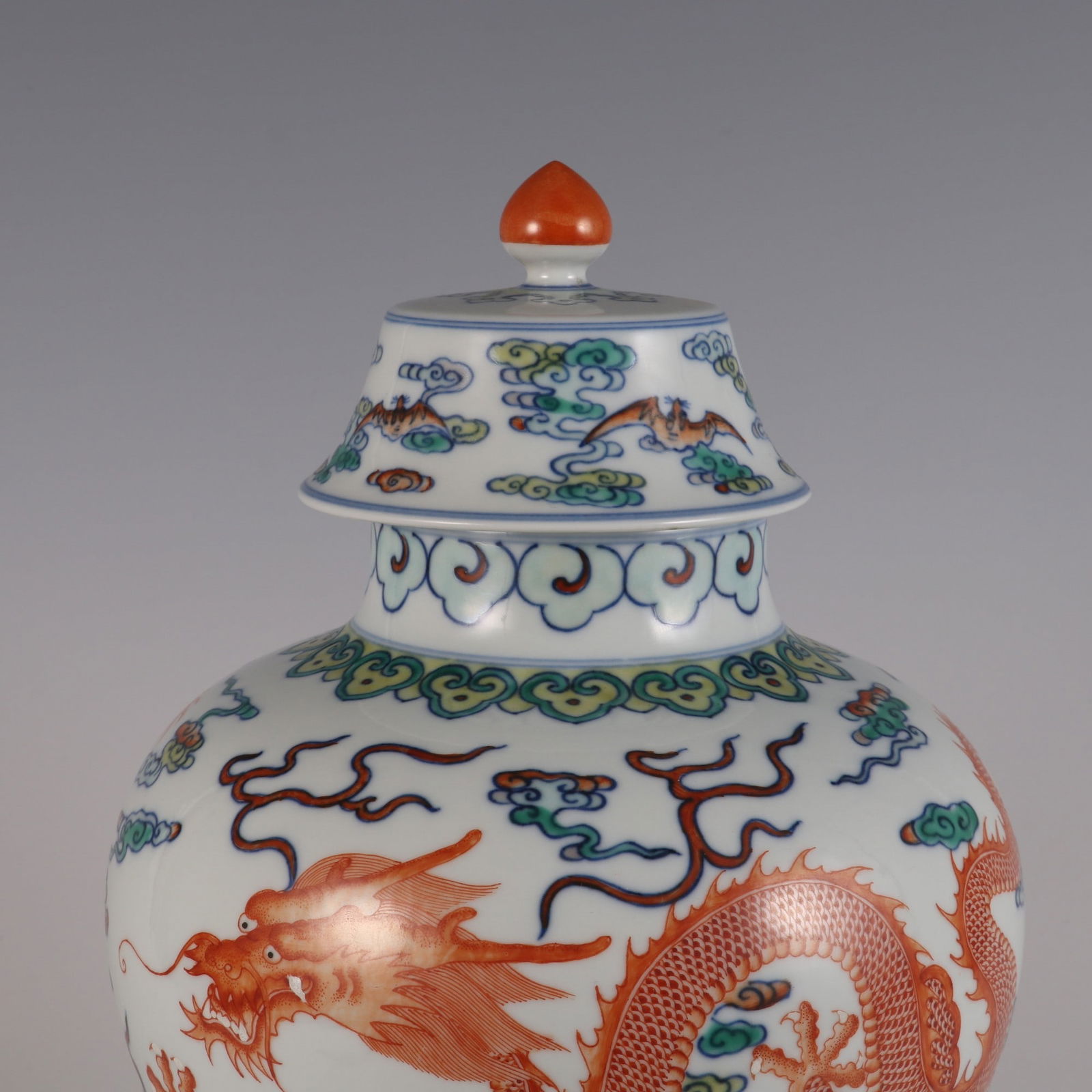 A Rare Doucai Cloud and Dragon Pattern Jar - 4