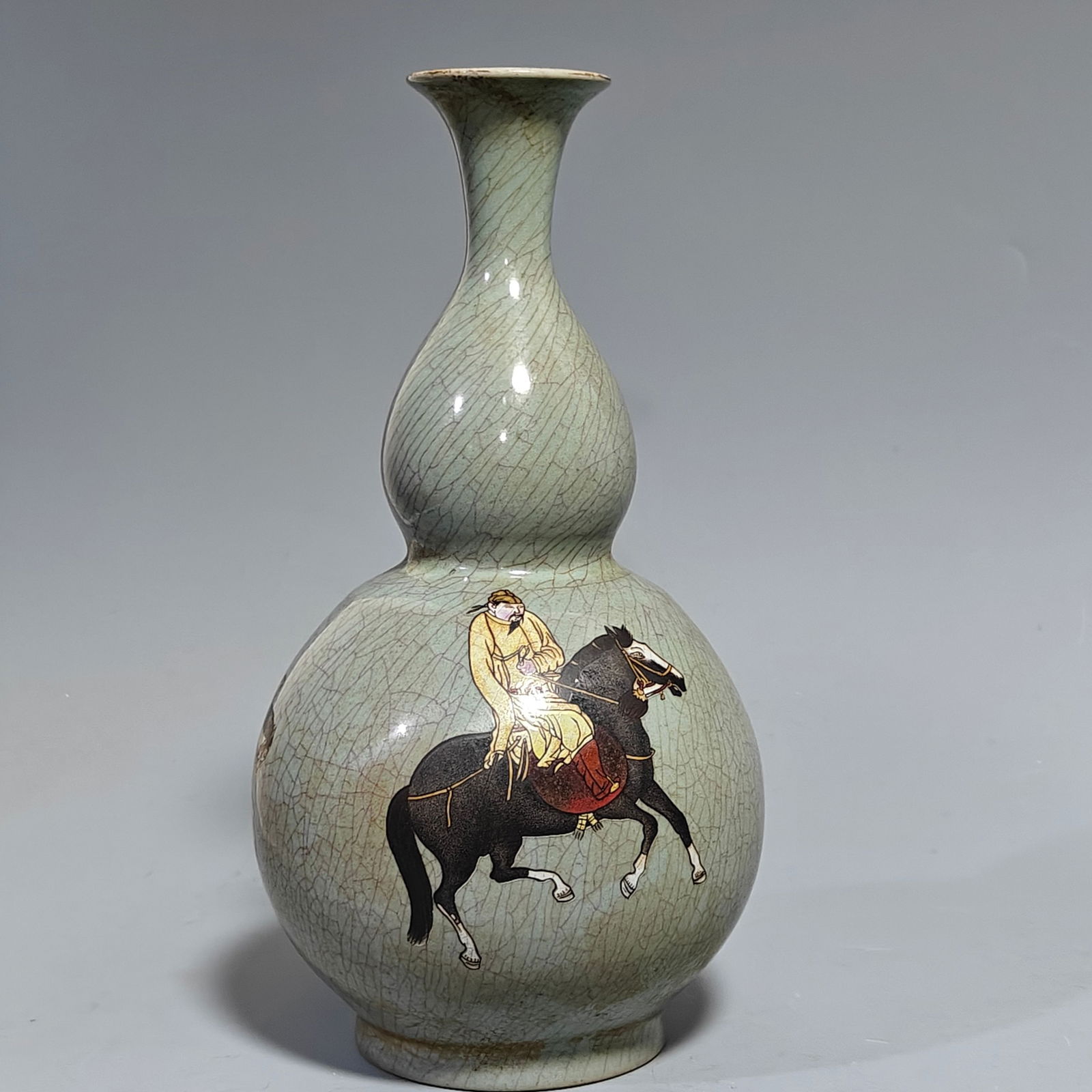 A Exquisite Ru yao Porcelain Painted Color Figures Pattern Vase: A Exquisite Ru yao Porcelain Painted Color Figures Pattern Vase,Song Dynasty, China,With Mark,Size:11inx5.1in 