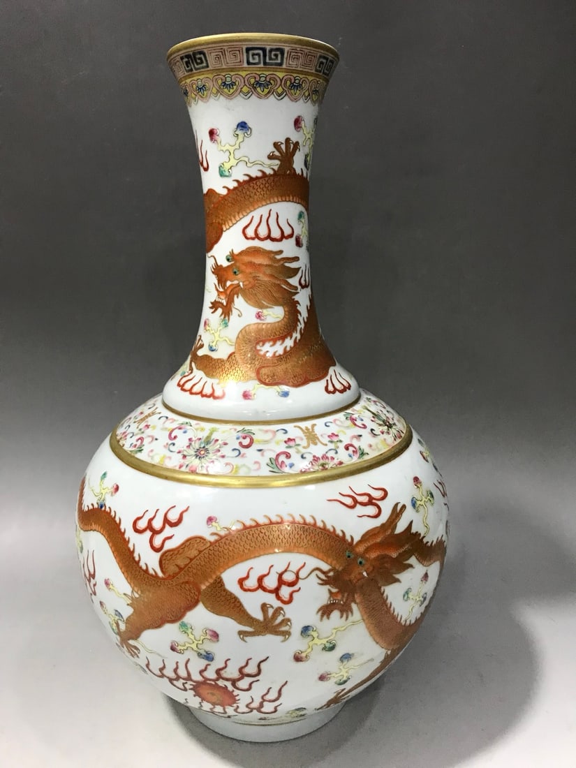 A Exquisite Famille-Rose Painted Gold Dragon and Phoenix Pattern Vase: A Exquisite Famille-Rose Painted Gold Dragon and Phoenix Pattern Vase,Qing Dynasty, China,Guangxu Six-character Mark,Size:15.4in 
