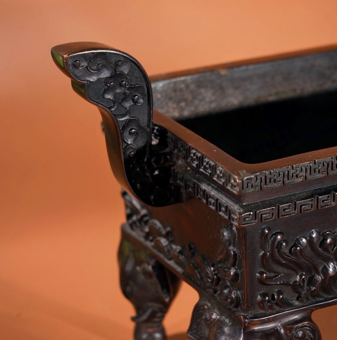 A Exquisite Bronze Kirin Pattern Double-Ears Censer - 4