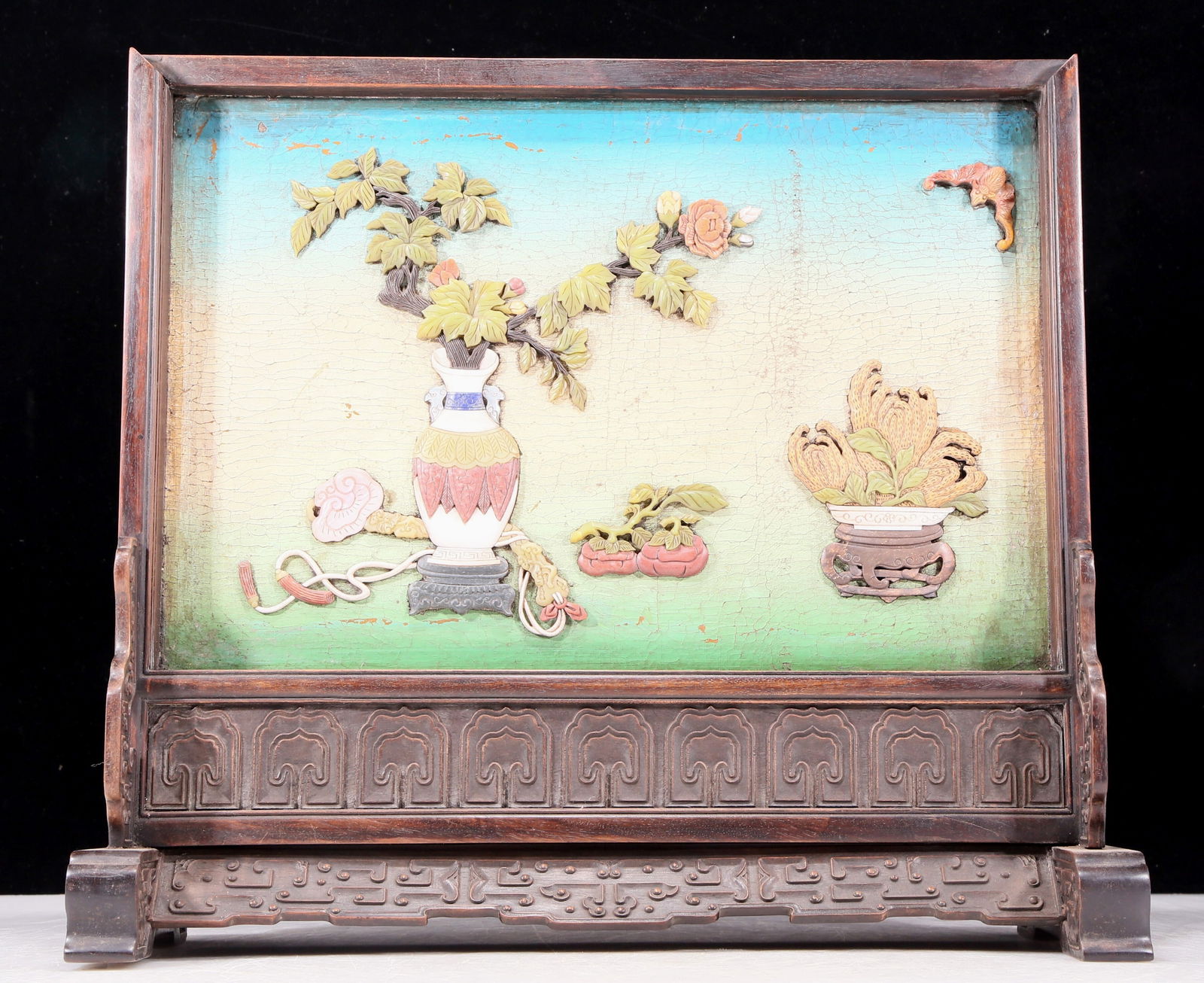 An exquisite zitanwood lacquered gold-embedded vase pattern table screen (1 of 13)