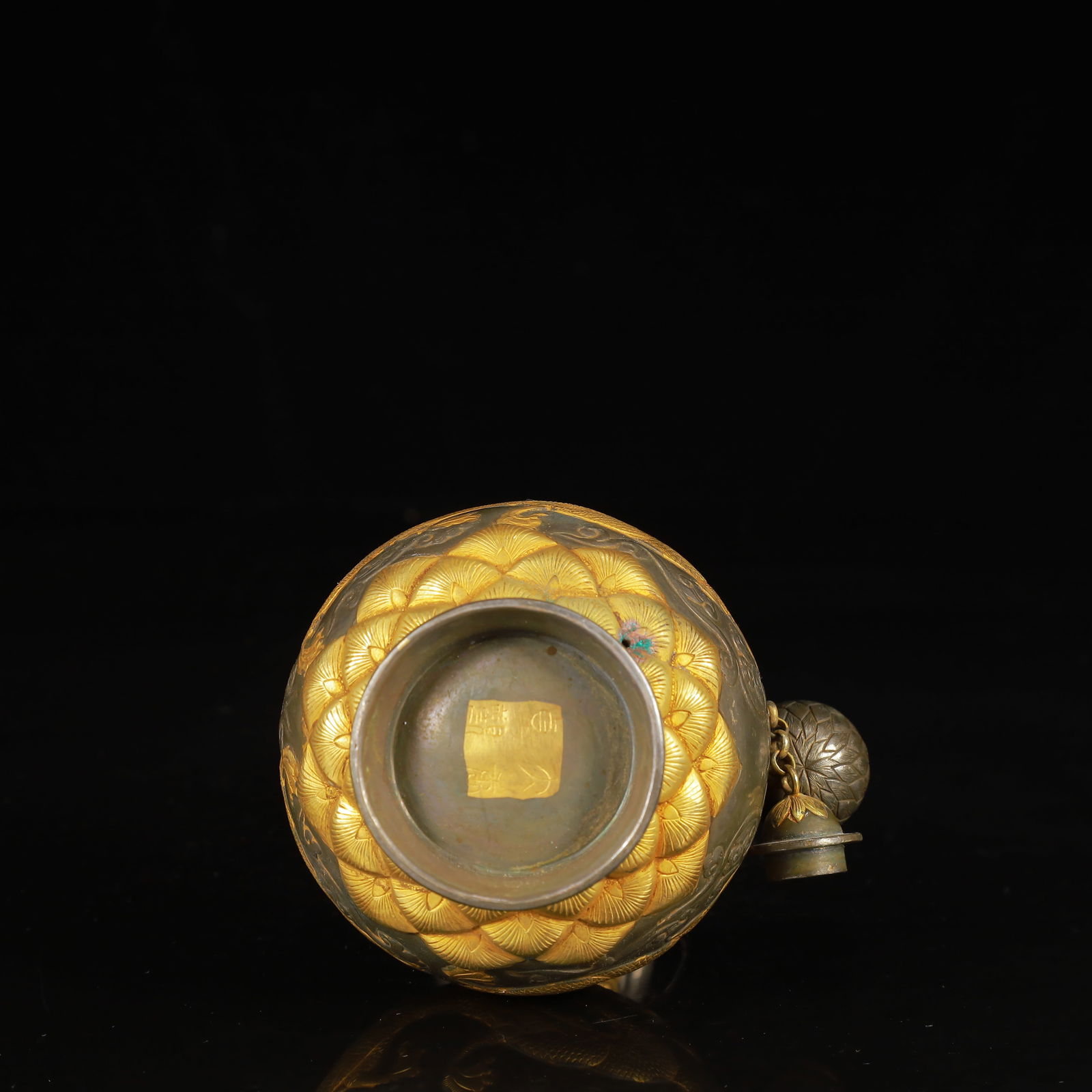 An Exquisite Gilt Silver Dragon Pattern Vase - 14