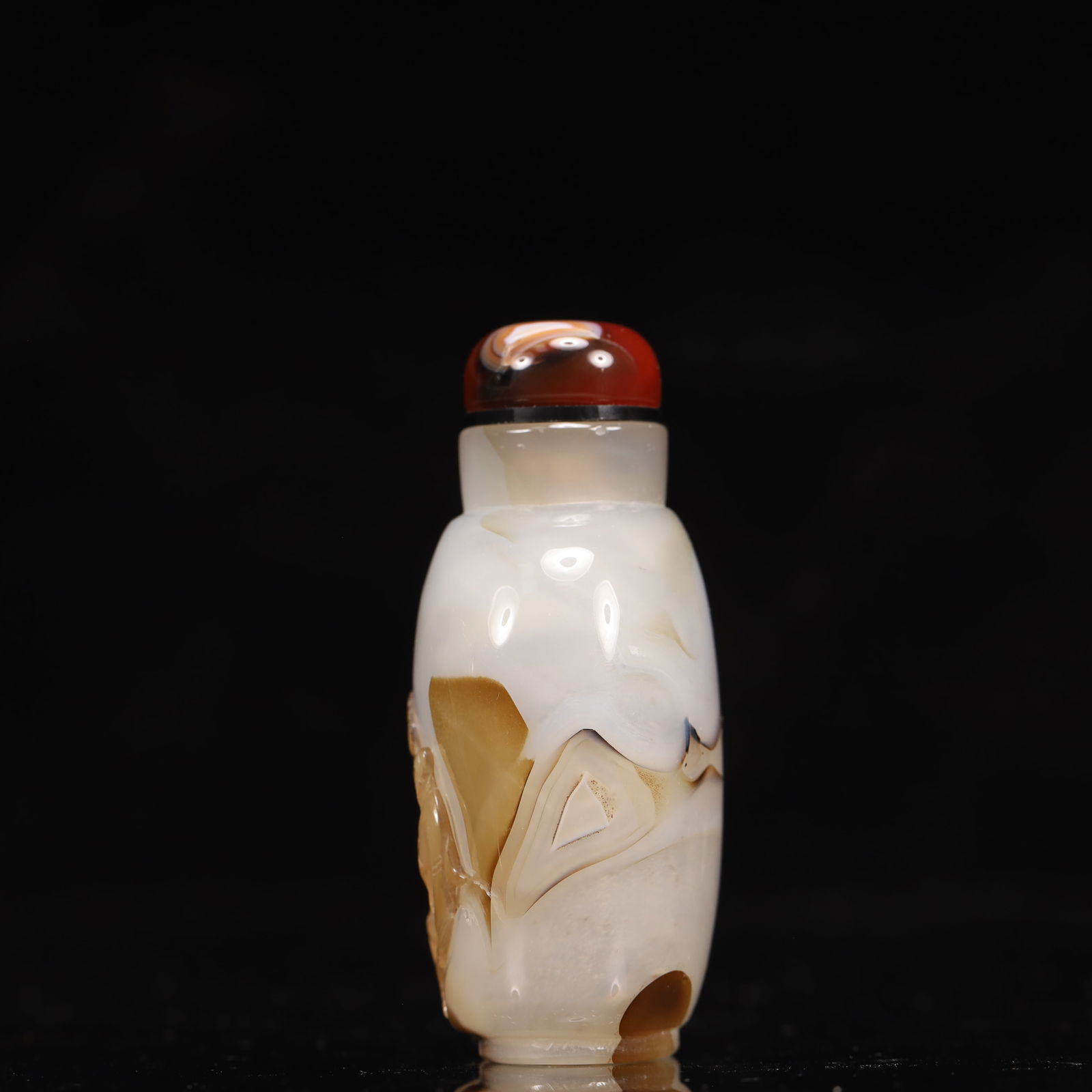 An Exquisite Agate Figure and Pine Pattern Snuff Bottle - 6