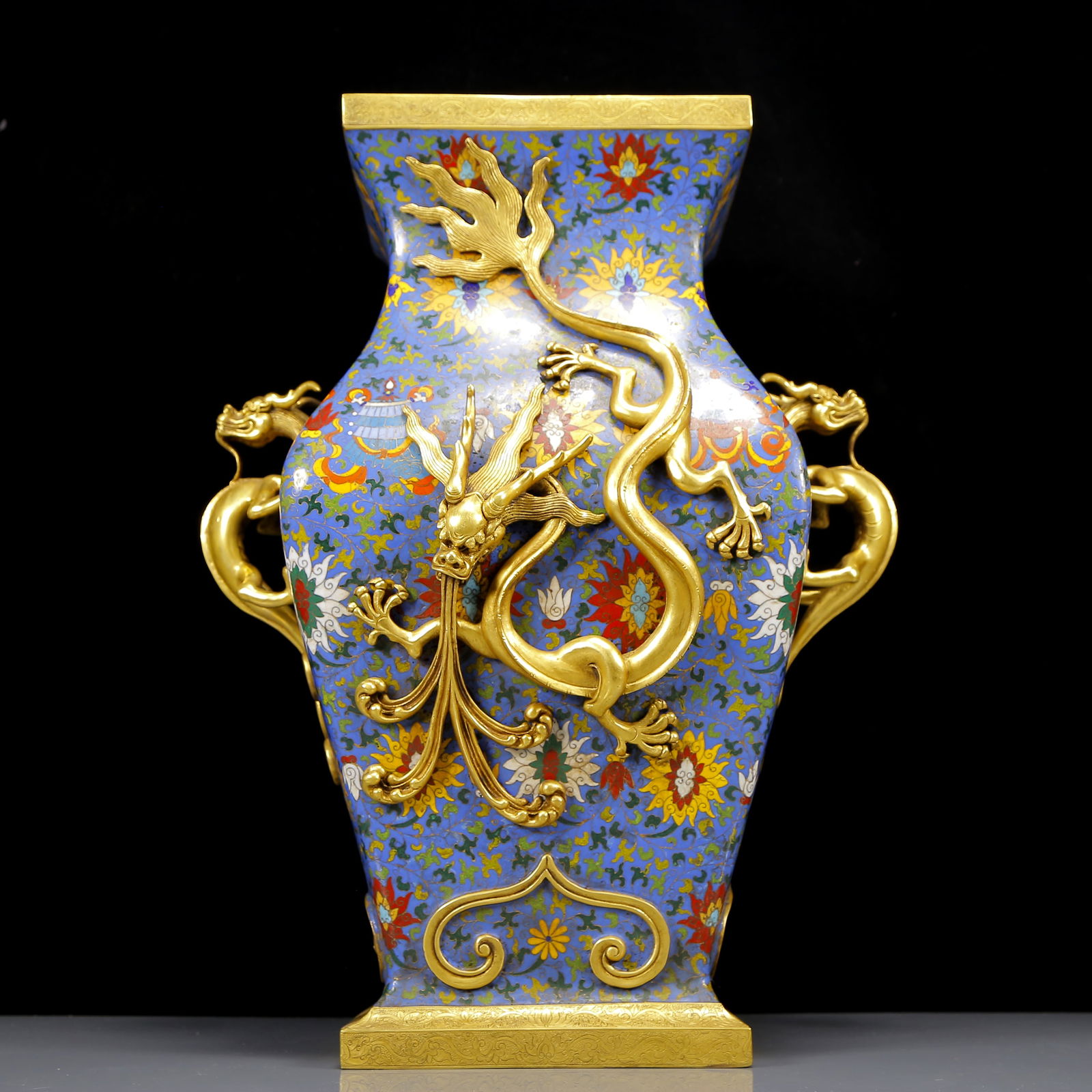 A Huge Cloisonne Eight Treasures and Dragon Pattern Vase: A Huge Cloisonne Eight Treasures and Dragon Pattern Vase,Qing Dynasty, China,Qianlong Four-character Mark,Size:14.2inx10.2inx19.7in,Weight:20885g 景泰蓝八宝龙ಬ