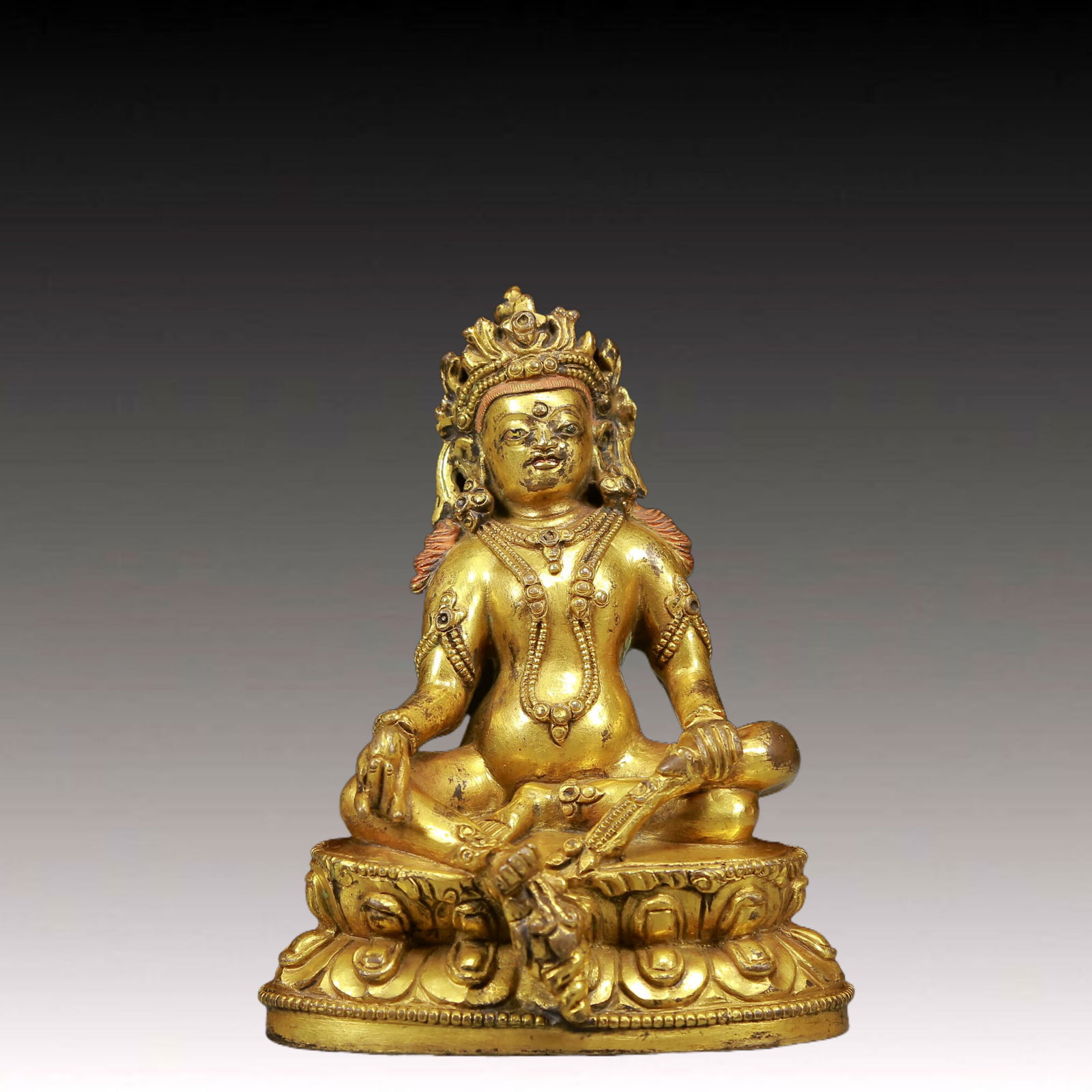 A Solemn Gilt Bronze Statue of Mammon: A Solemn Gilt Bronze Statue of Mammon,Ming Dynasty, China,Size:3.9inx2.6inx4.9in,Weight:640g 铜鎏金财神像，明代