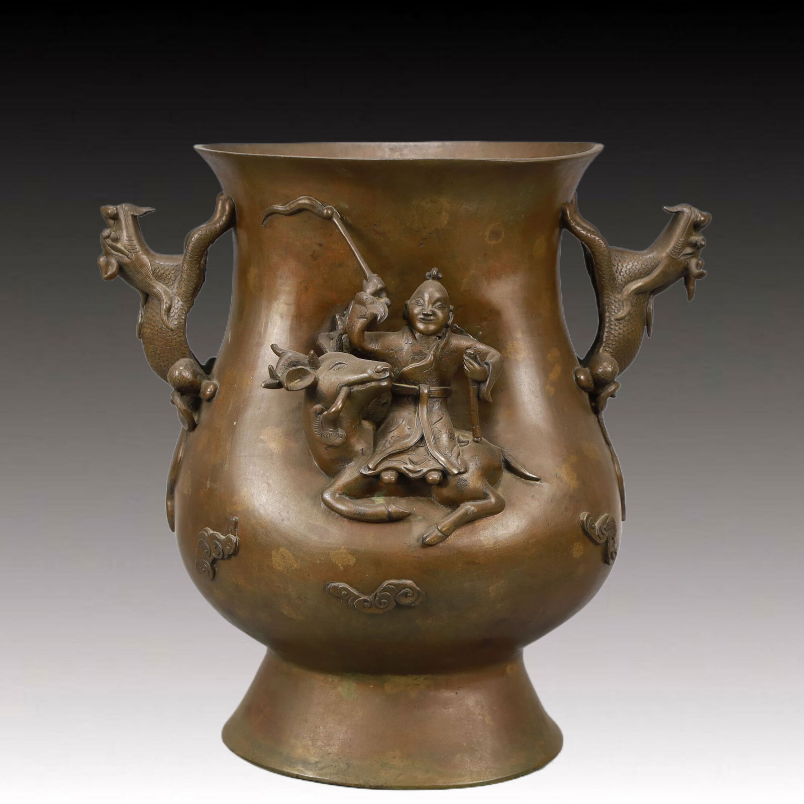 A Gorgeous Bronze Gold-Splashed 'Auspicious Beast' Vase (1 of 12)