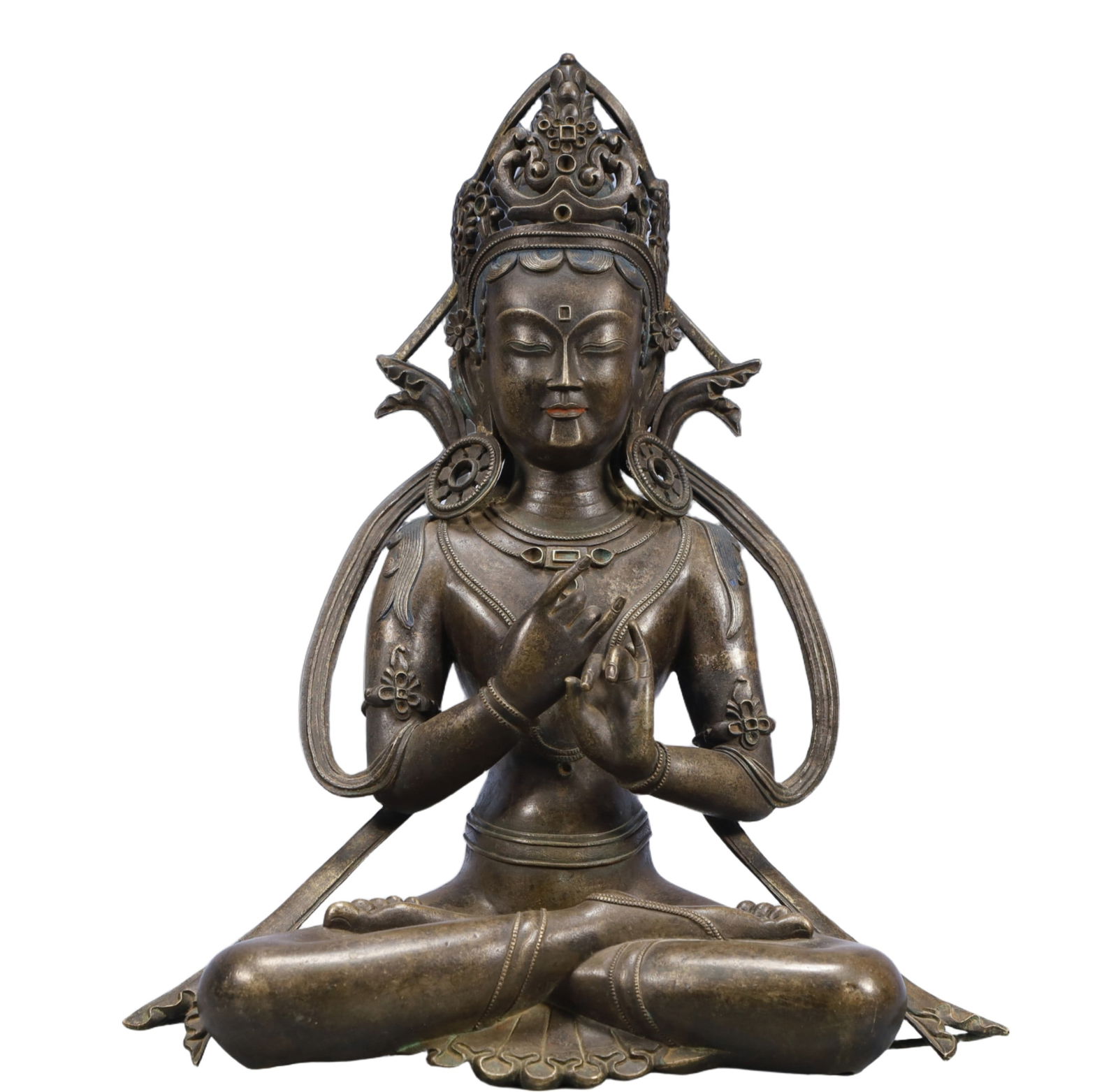 A Solemn Bronze Statue of Bodhisattva: A Solemn Bronze Statue of Bodhisattva,Ming Dynasty, China,Size:10.2inx5.1inx13.4in Weight:4350g 铜菩萨像,中国明代
