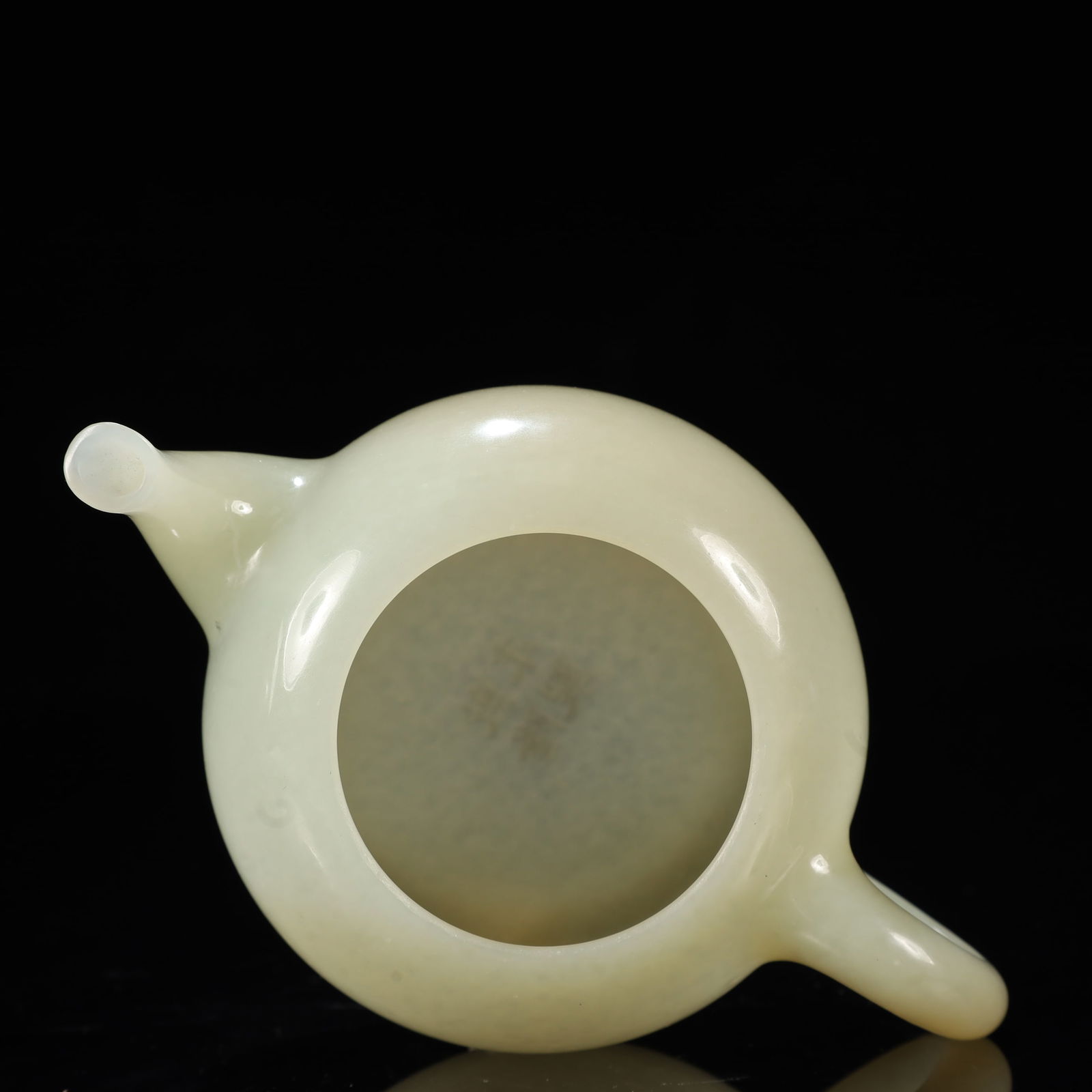 An Exquisite Greenish Jade Teapot - 13