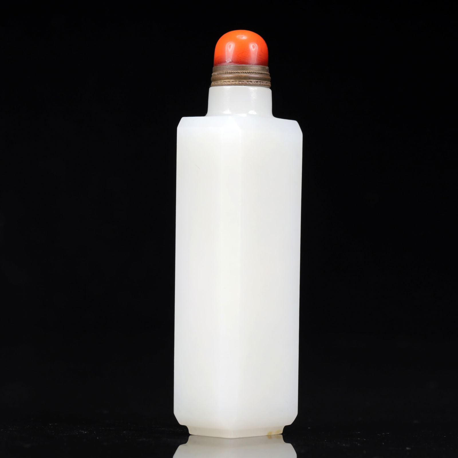 An Exquisite White Jade Snuff Bottle - 4