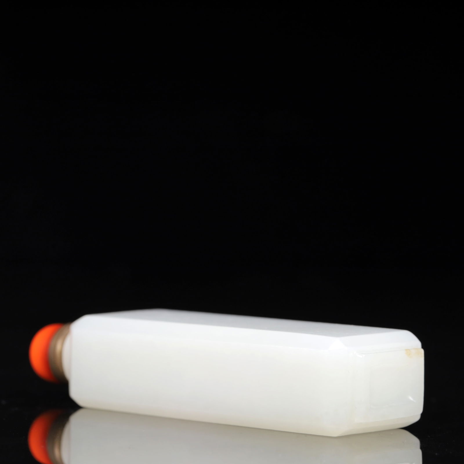 An Exquisite White Jade Snuff Bottle - 8