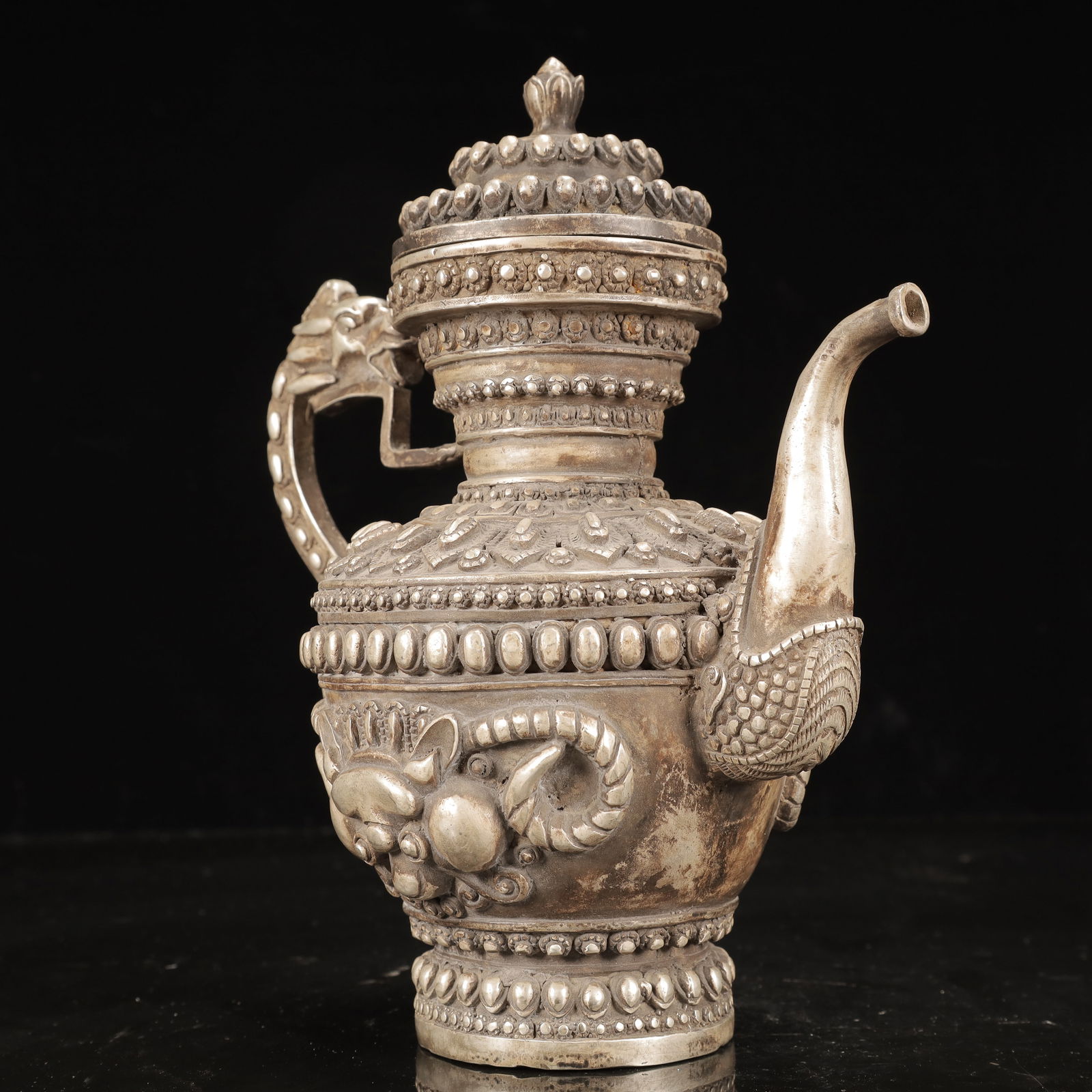 An Exquisite Silver Beast-Face Pattern Ewer - 8