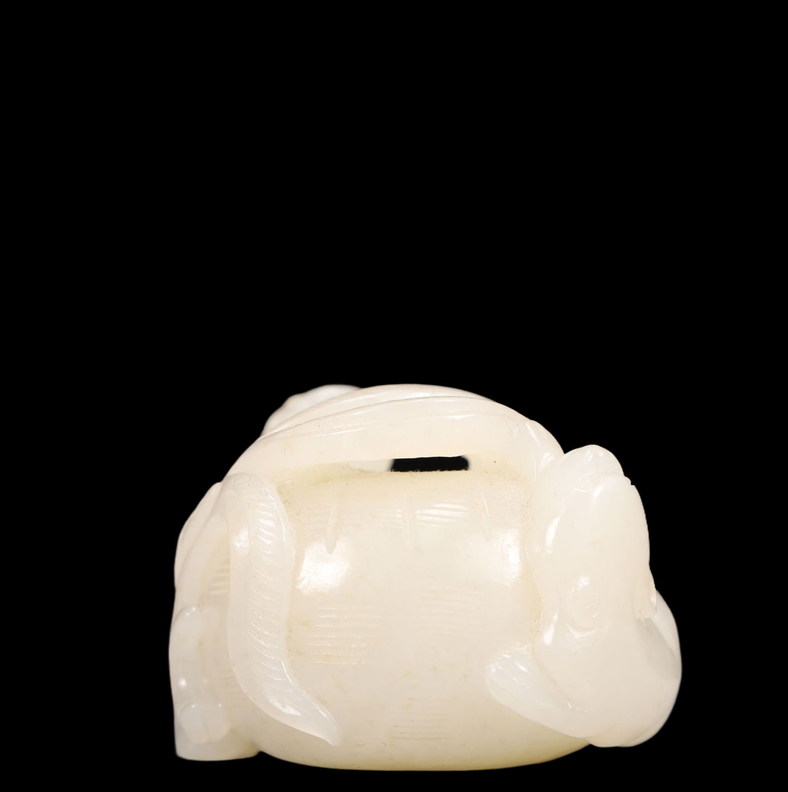An Exquisite White Jade Figure Pattern Brush Washer - 4